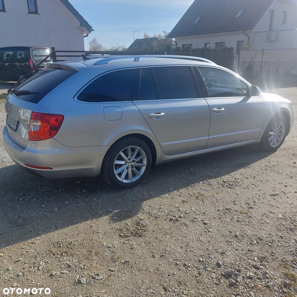 Skoda Superb 1.8 TSI Ambition - 10
