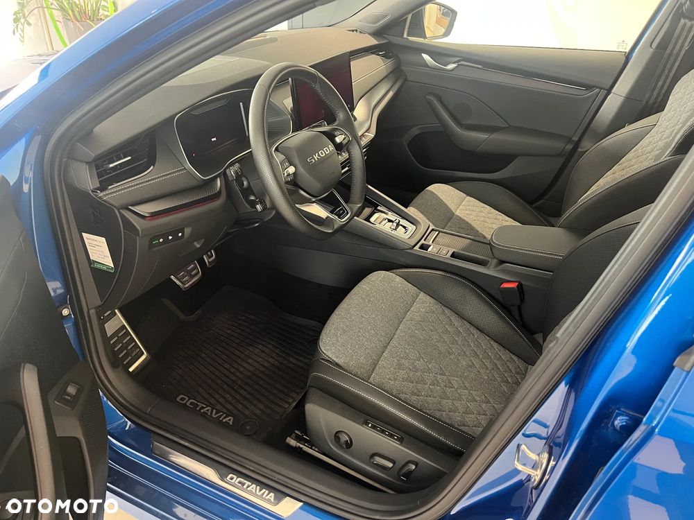 Skoda Octavia 2.0 TDI Sportline DSG - 9