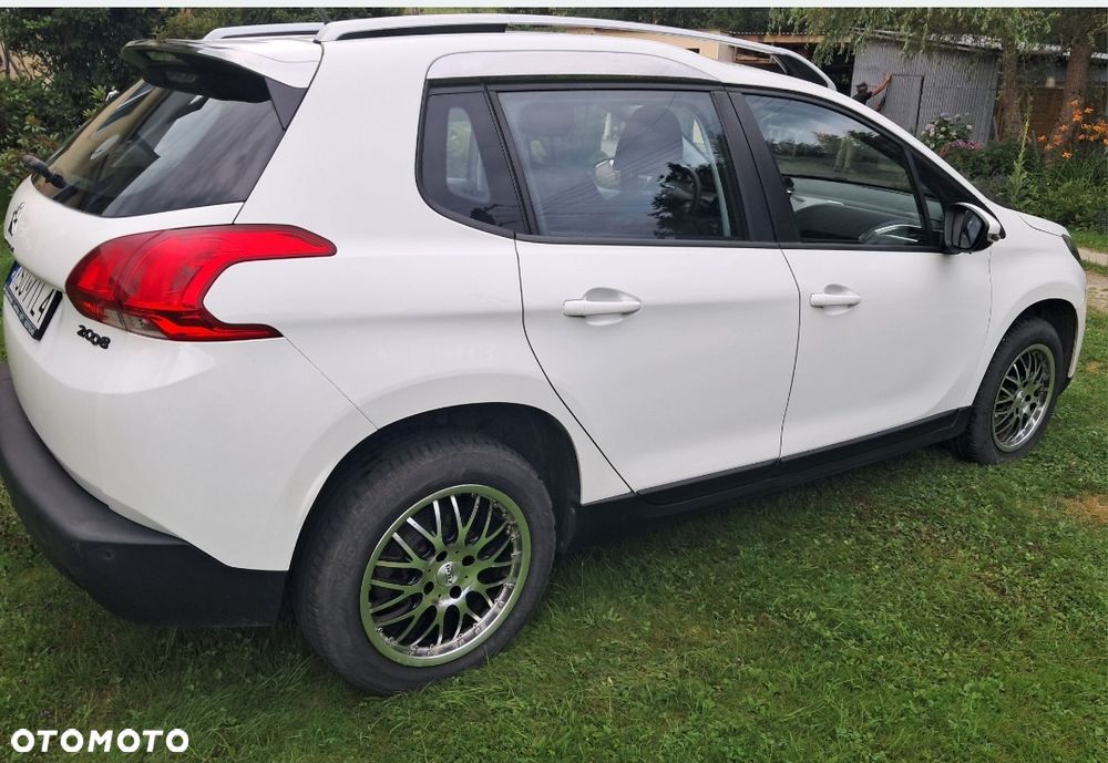 Peugeot 2008 1.6 VTi Allure - 3