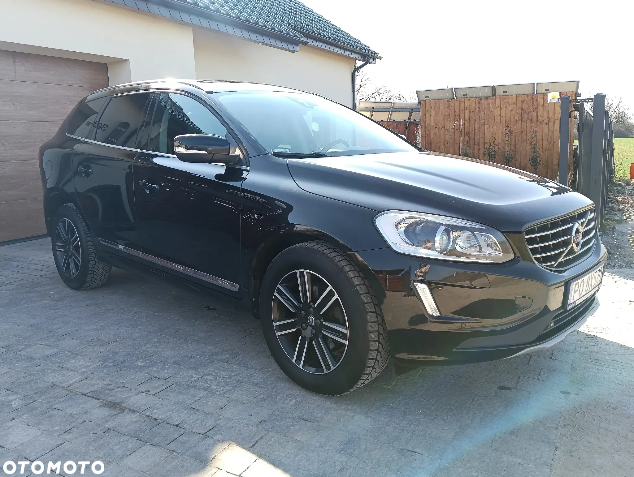 Volvo XC 60 D4 Drive-E Summum - 3