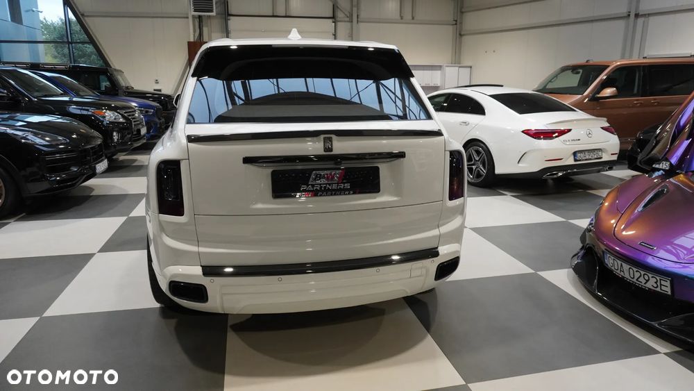 Rolls-Royce Cullinan Black Badge - 19