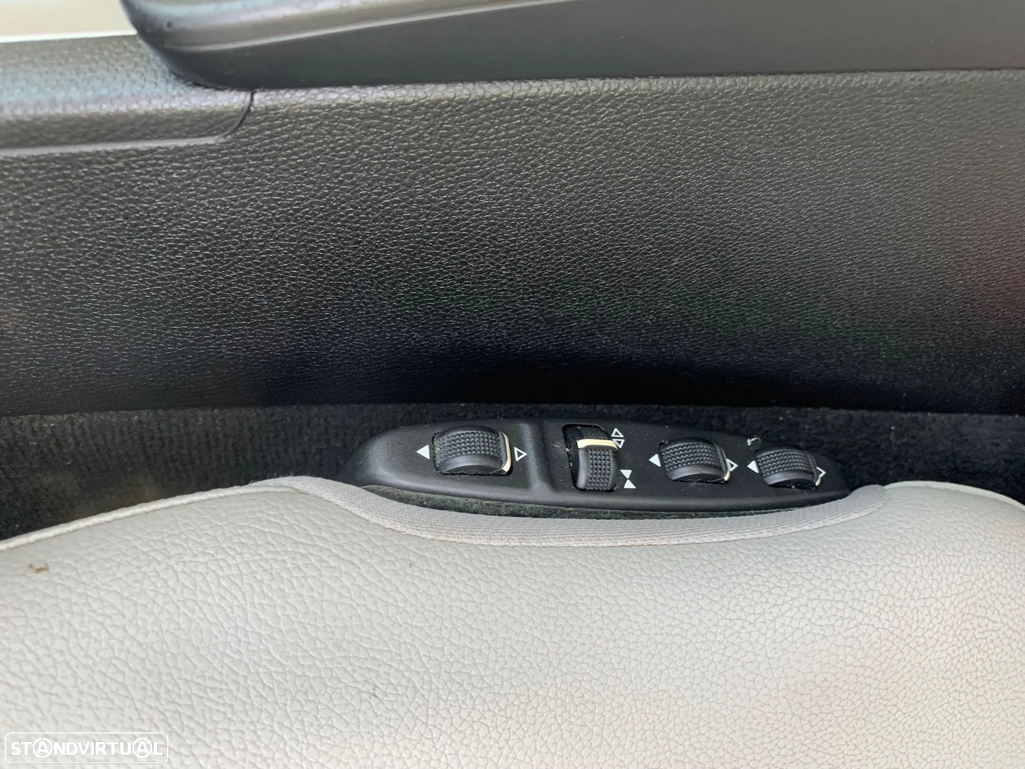 Mercedes-Benz C 250 Station CDI DPF Auto BlueEFFICIENCY Avantgarde - 25