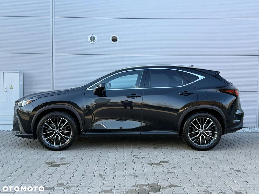 Lexus NX 350h Omotenashi AWD - 8