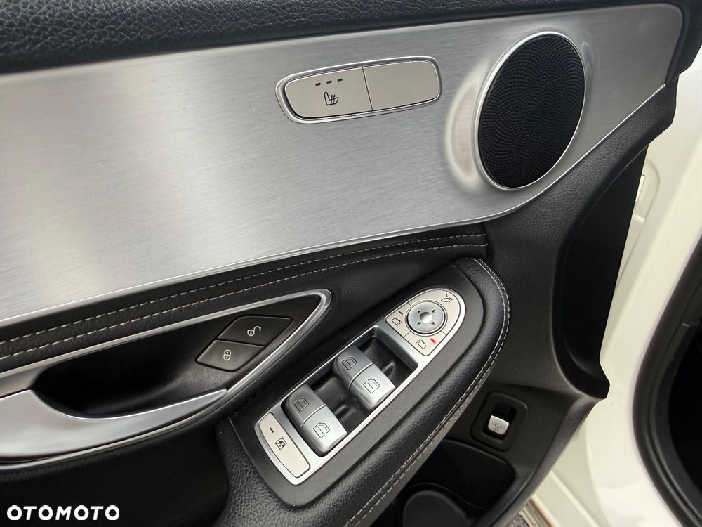 Mercedes-Benz Klasa C 180 9G-TRONIC Avantgarde - 25