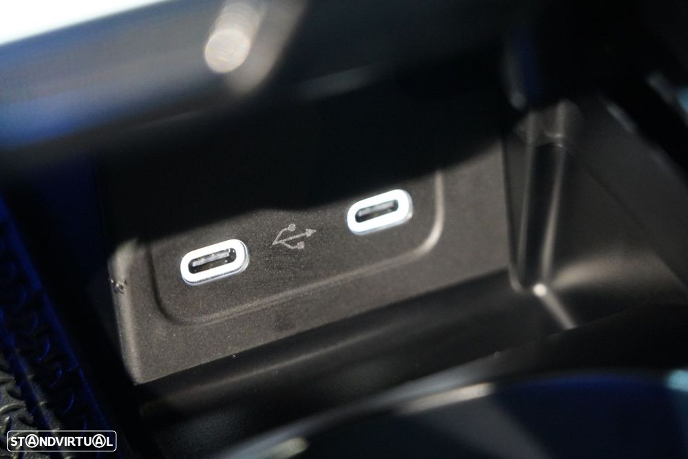 Mercedes-Benz C 300 d AMG Line - 23