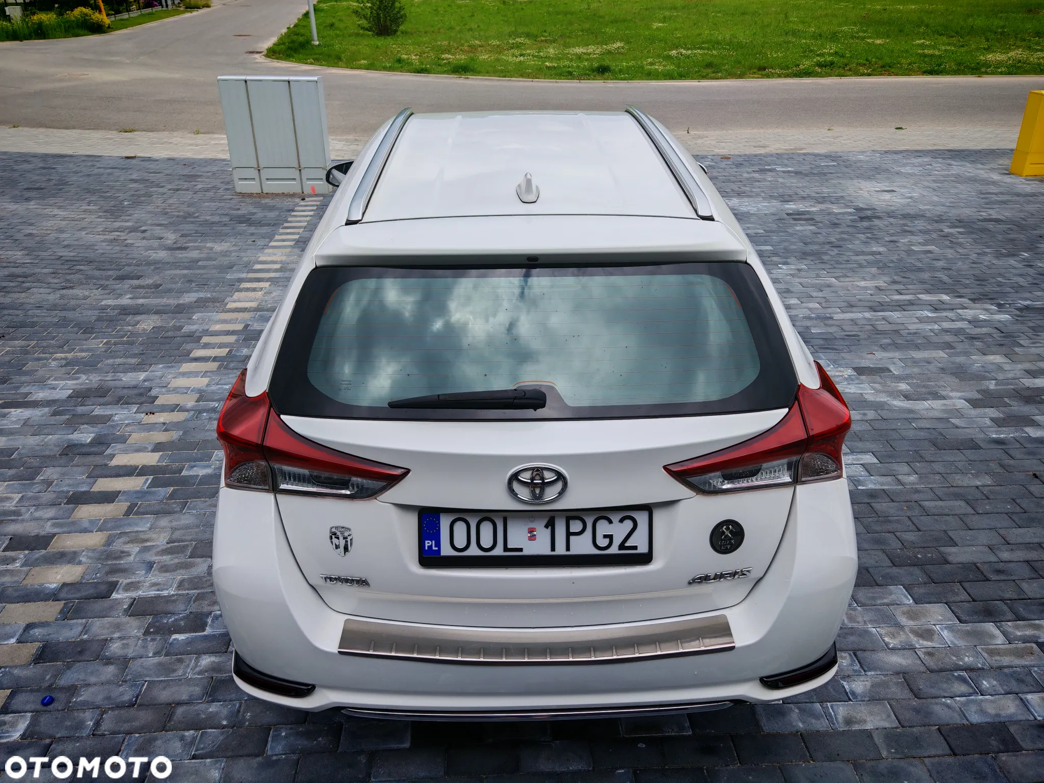 Toyota Auris 1.6 D-4D Premium - 11