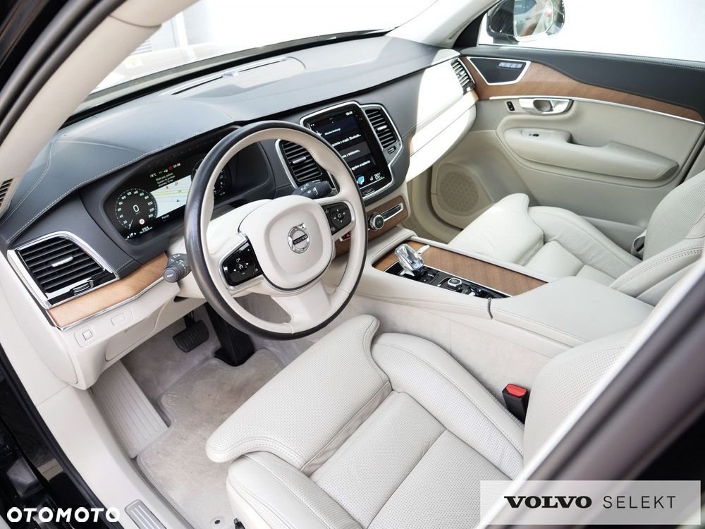 Volvo XC 90 - 15