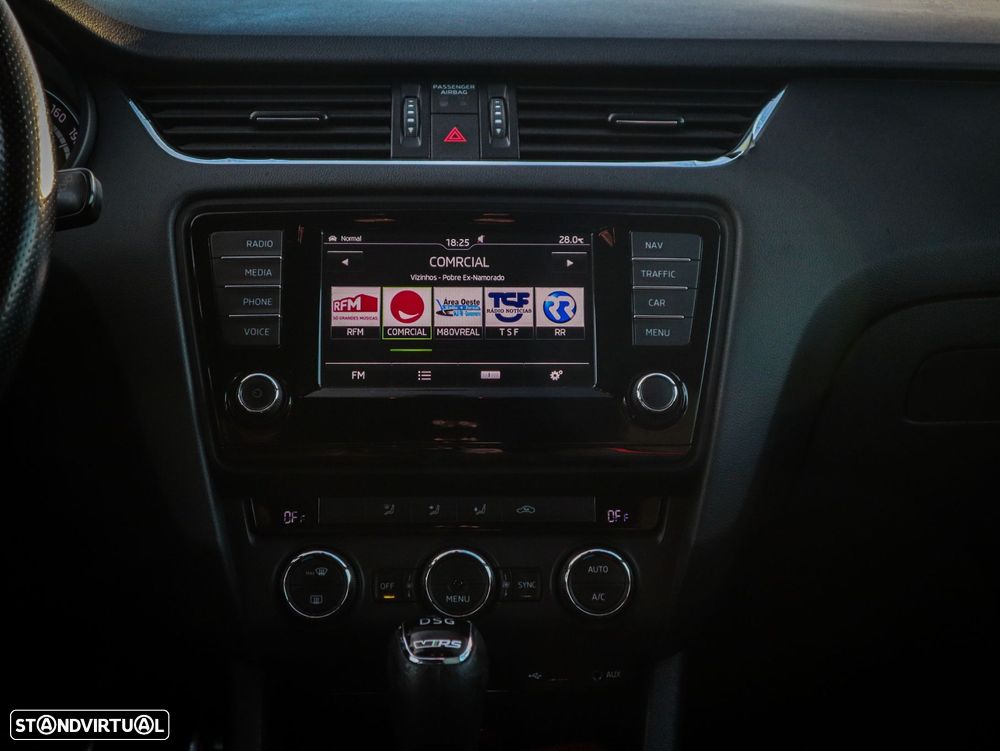 Skoda Octavia Break 2.0 TDI RS DSG - 27