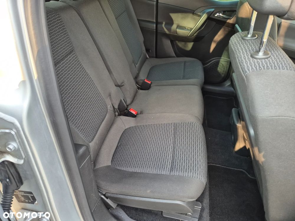 Opel Meriva 1.4 Active - 11