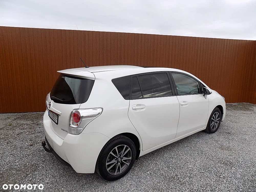 Toyota Verso 1.6 D-4D 5-Sitzer Start/Stop Executive - 3