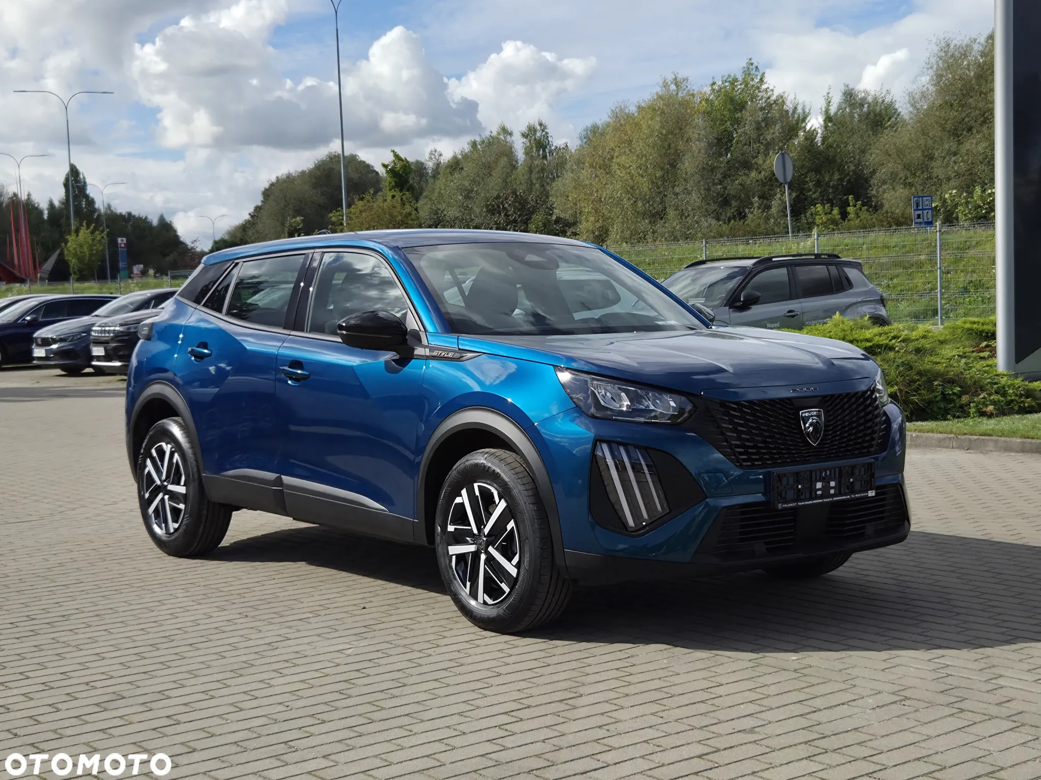 Peugeot 2008 PureTech 100 Style S&S BVM6 - 3