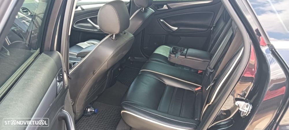 Ford Mondeo 1.6 TDCi Titanium - 8