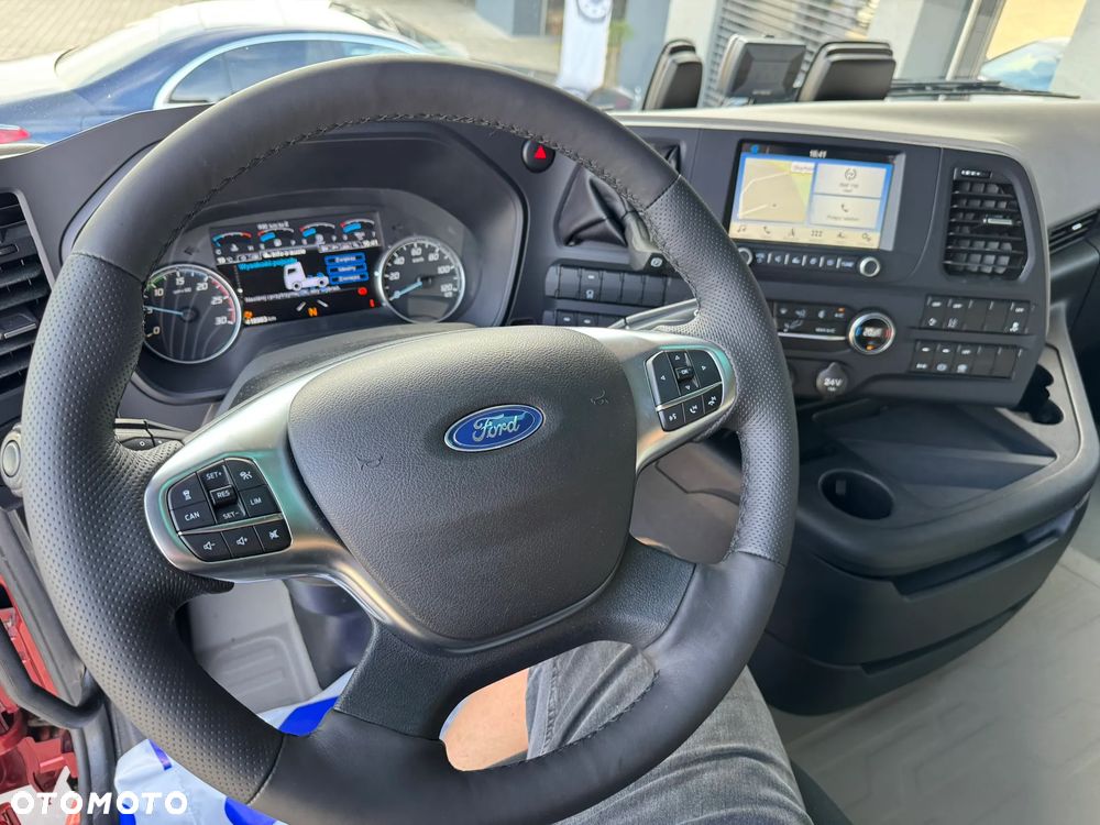 Ford F-MAX 500 - 18