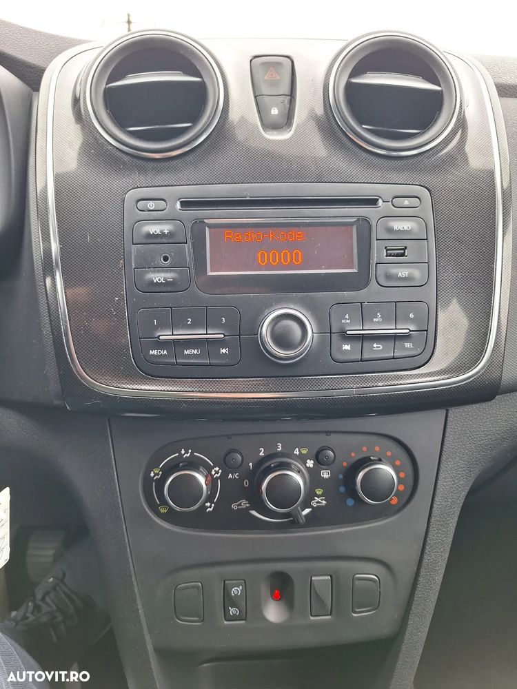 Dacia Logan 0.9 TCe Laureate - 9