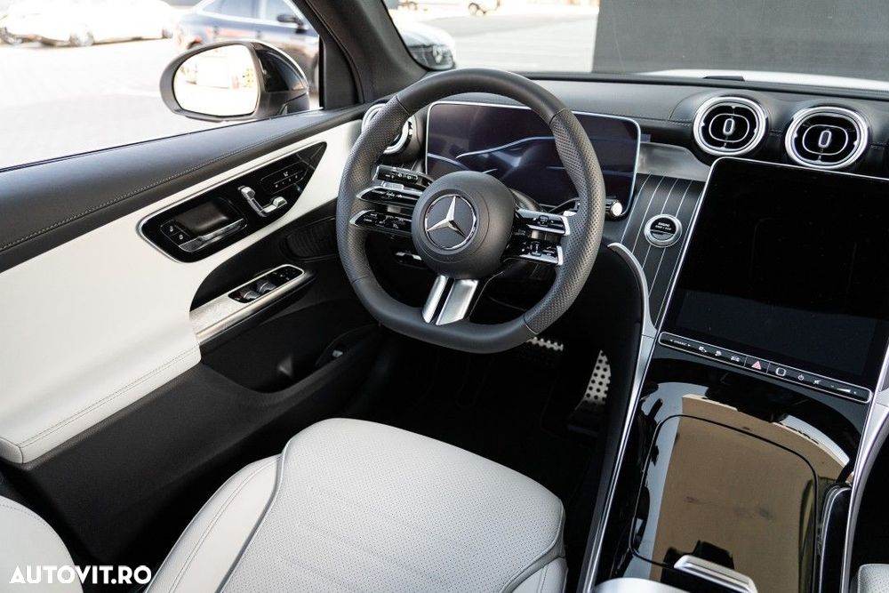 Mercedes-Benz GLC - 16