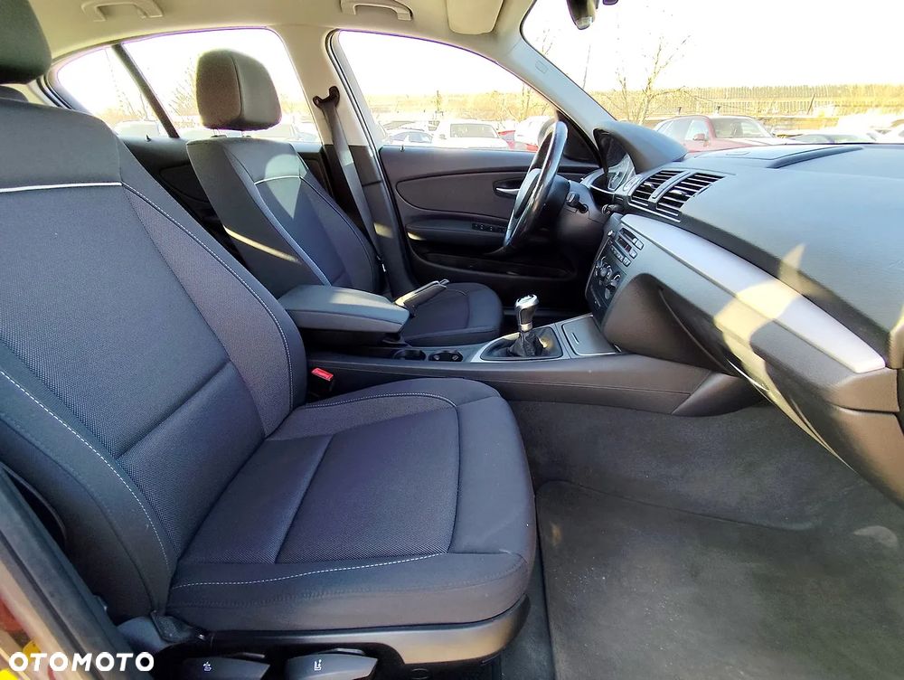 BMW Seria 1 118i Edition Lifestyle - 10