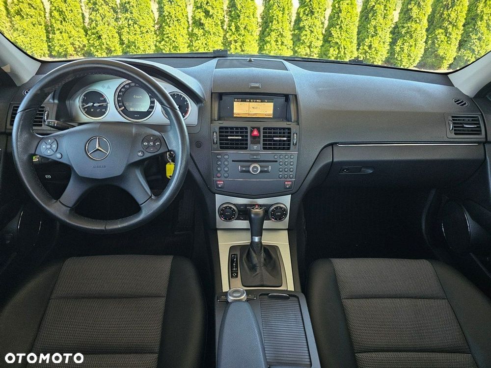 Mercedes-Benz Klasa C - 19