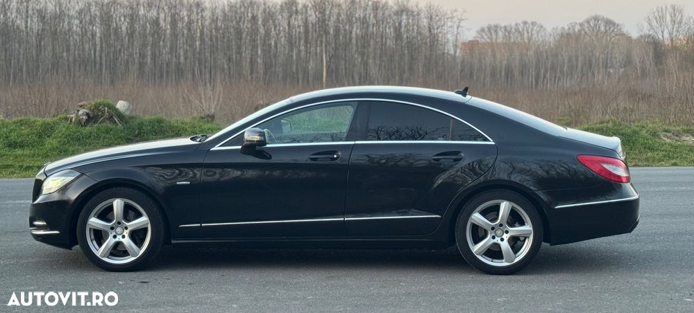Mercedes-Benz CLS 250 CDI DPF BlueEFFICIENCY 7G-TRONIC - 21