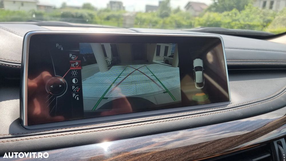 BMW X6 xDrive40d - 28