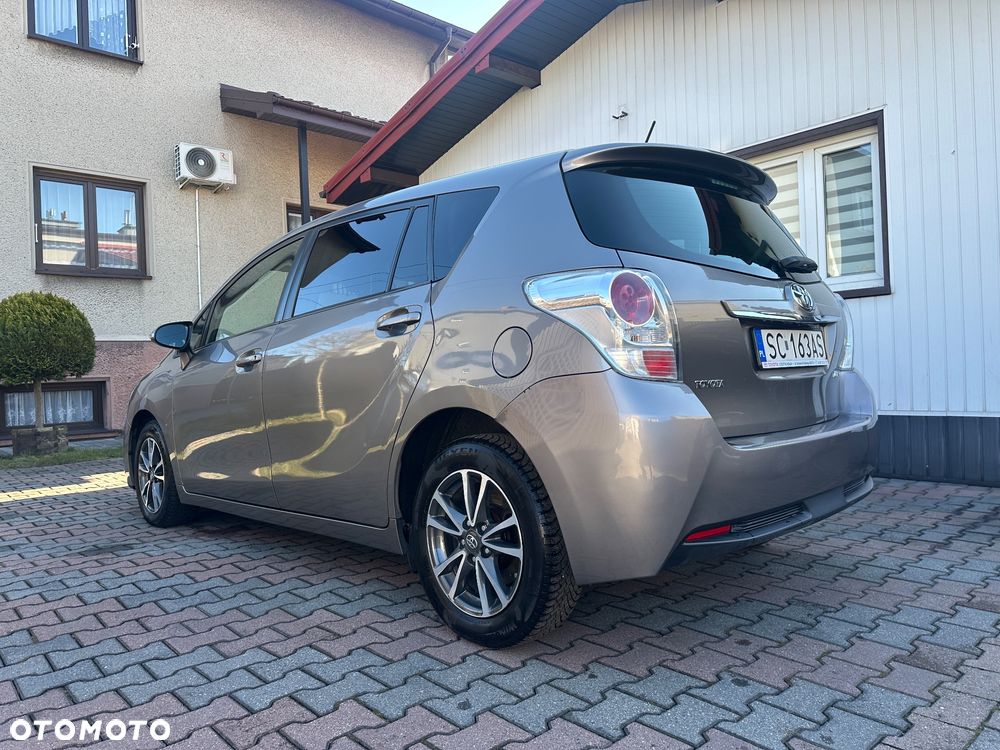 Toyota Verso 1.6 D-4D Premium - 5