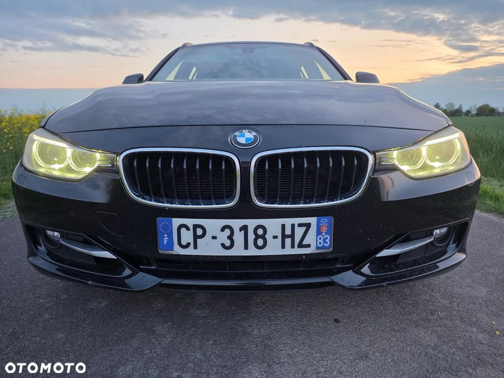 BMW Seria 3 330d Luxury Line - 4