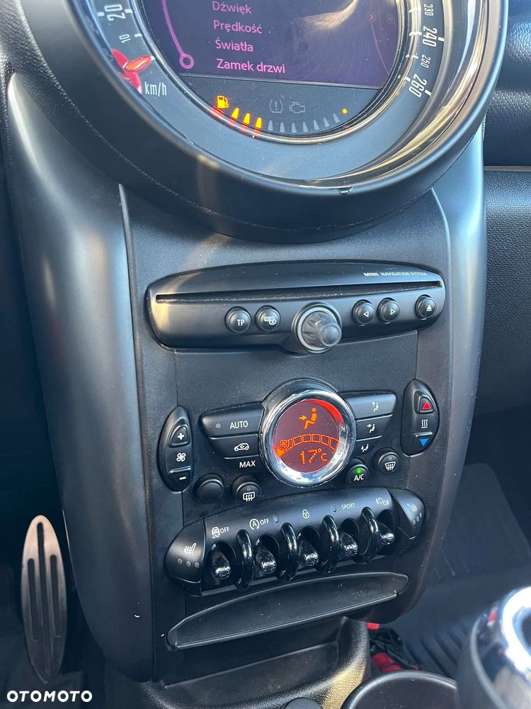 MINI Cooper S Standard - 23
