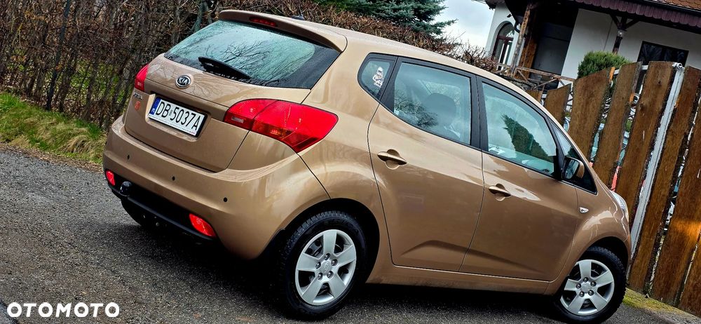 Kia Venga 1.4 M - 24