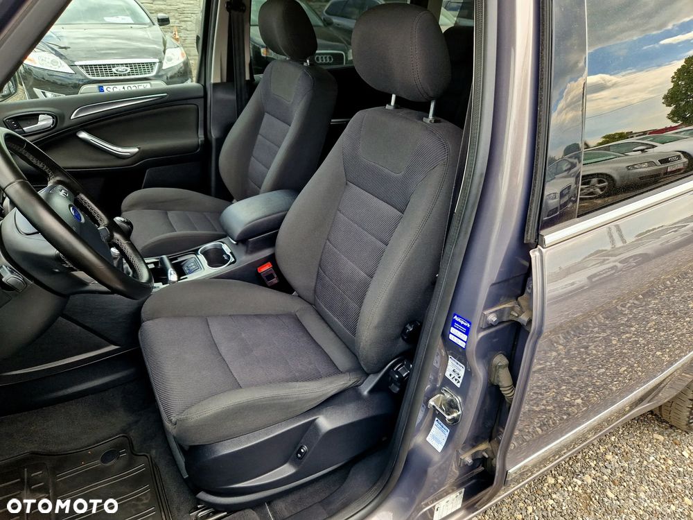 Ford Galaxy 2.0 TDCi Titanium - 16