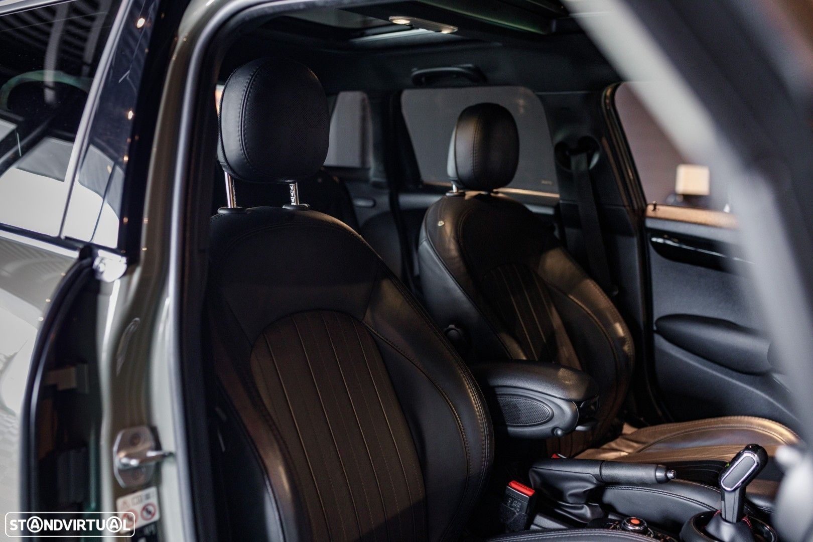 MINI 5 Portas Cooper S Aut. JCW - 27