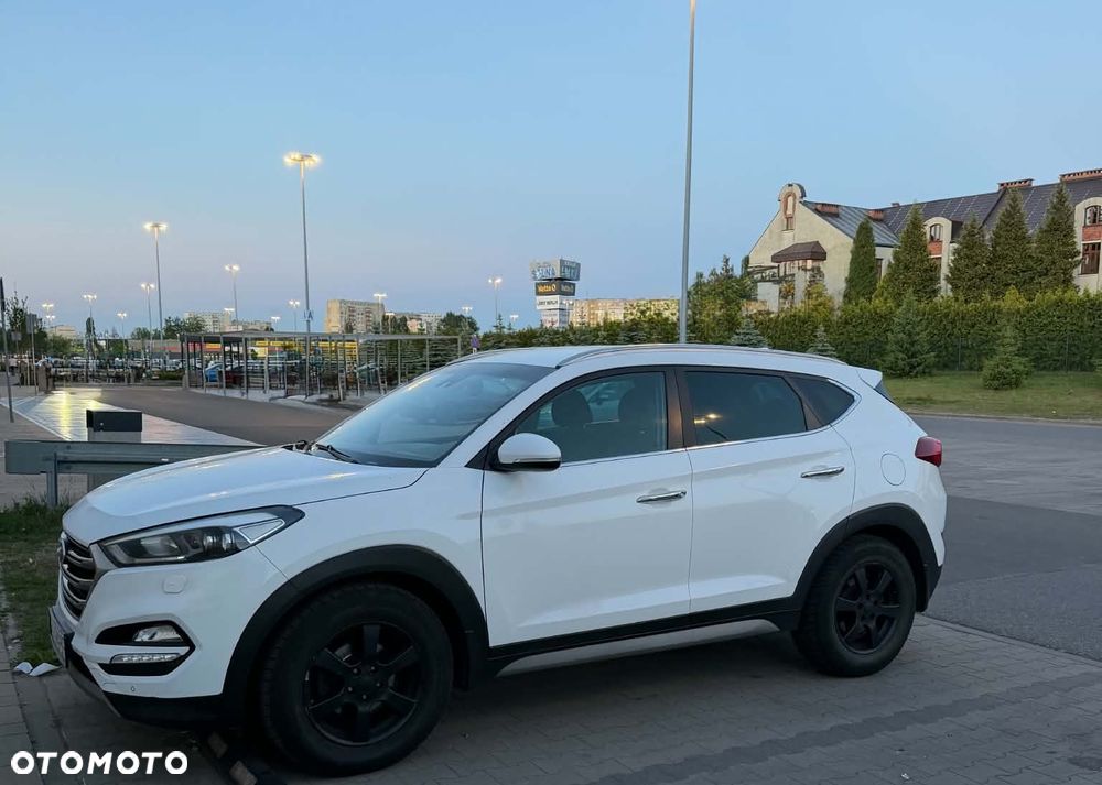 Hyundai Tucson - 4