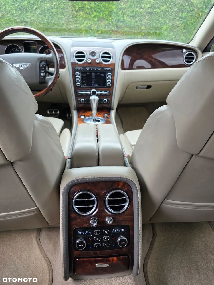 Bentley Flying Spur - 7