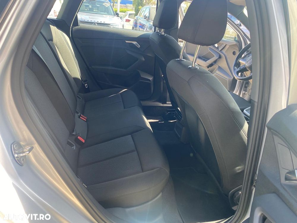 Audi A3 ack 2.0 30 TDI Advanced - 11