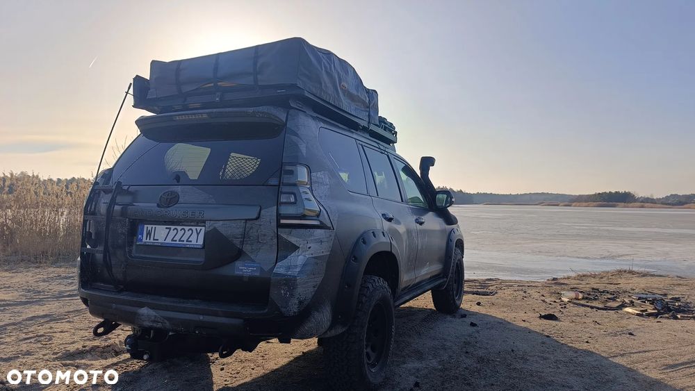 Toyota Land Cruiser LC 4.0 V6 Invincible - 4