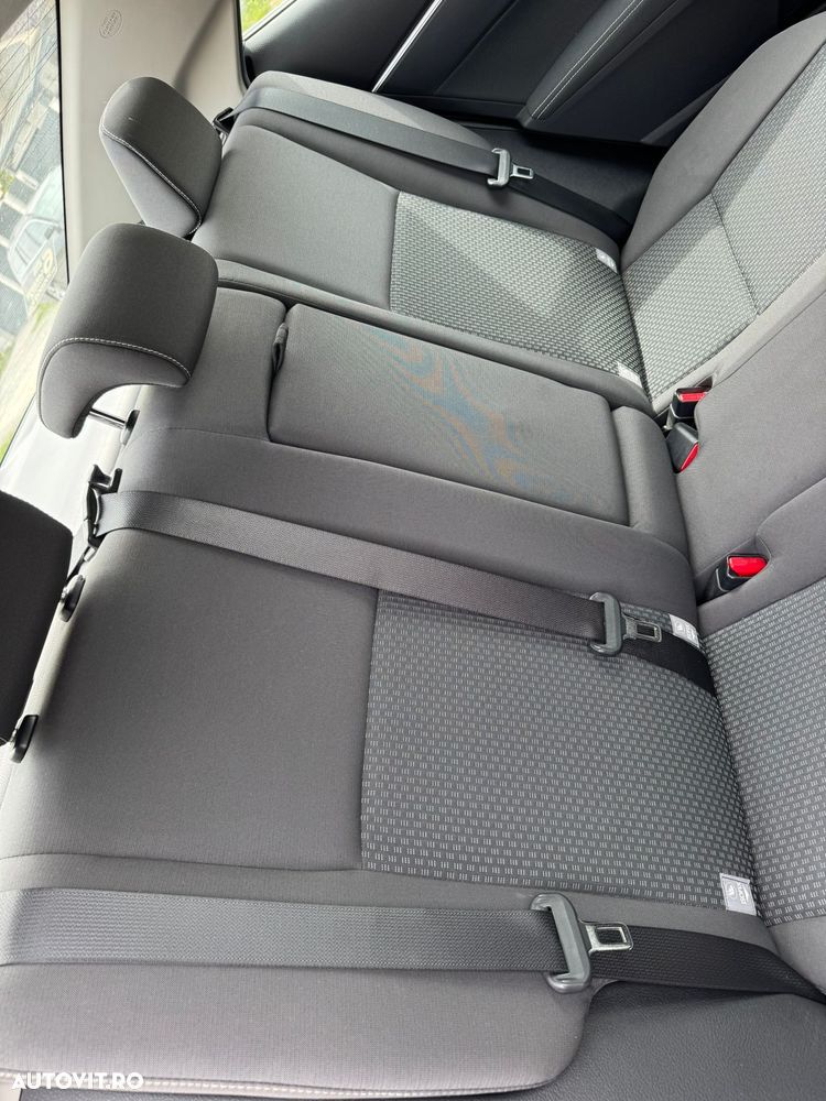 Toyota Corolla 1.6 Valvematic Luna - 24