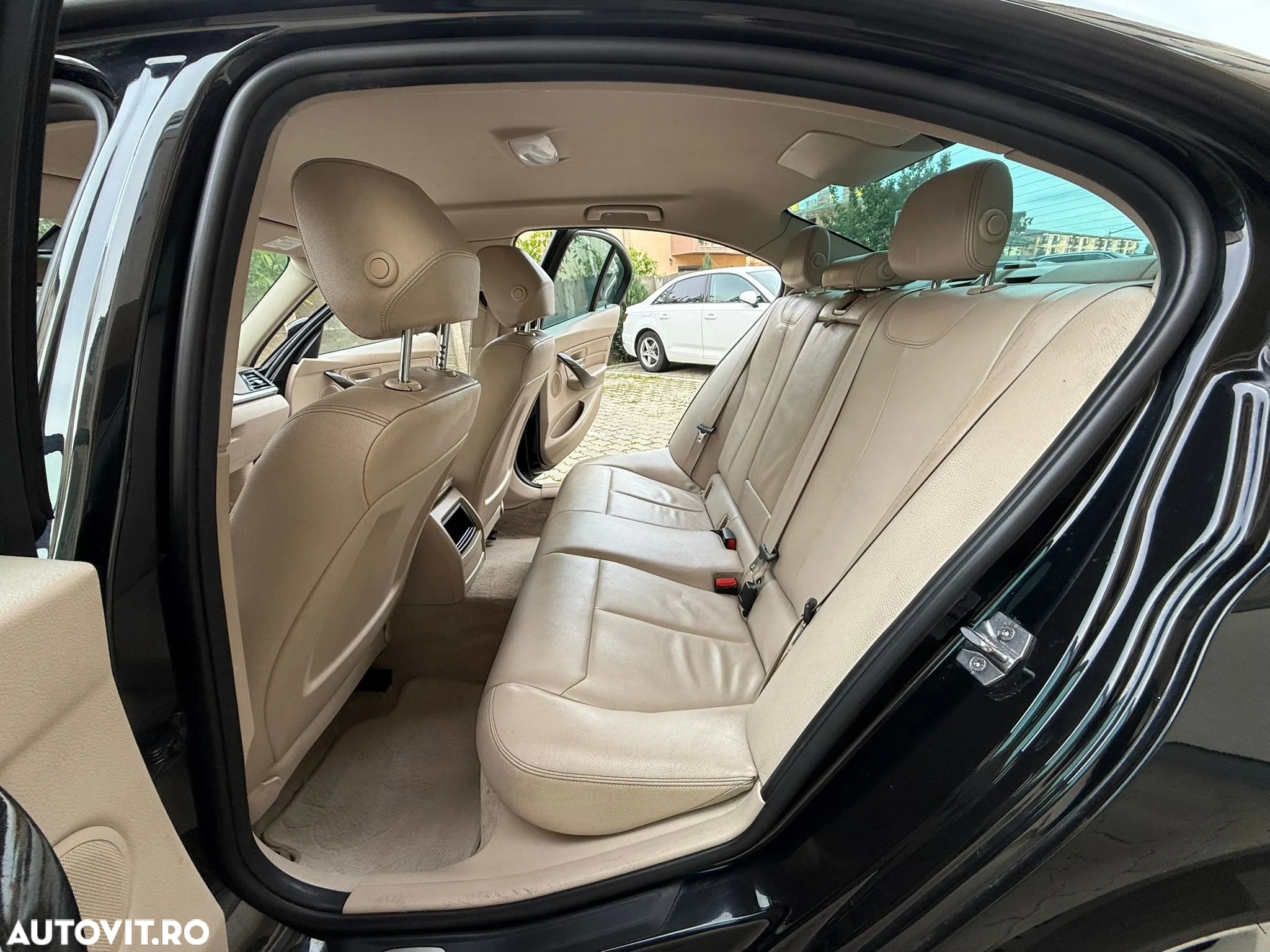 BMW Seria 3 - 8