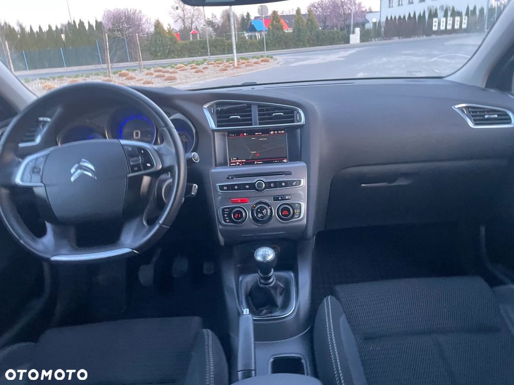 Citroën C4 1.2 e-THP Exclusive - 13