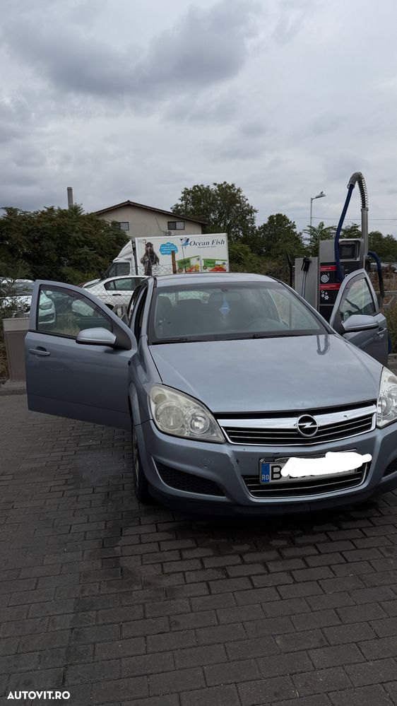 Opel Astra 1.4i 16V Club - 1