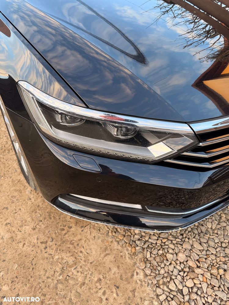 Volkswagen Passat 2.0 TDI DSG Comfortline - 18