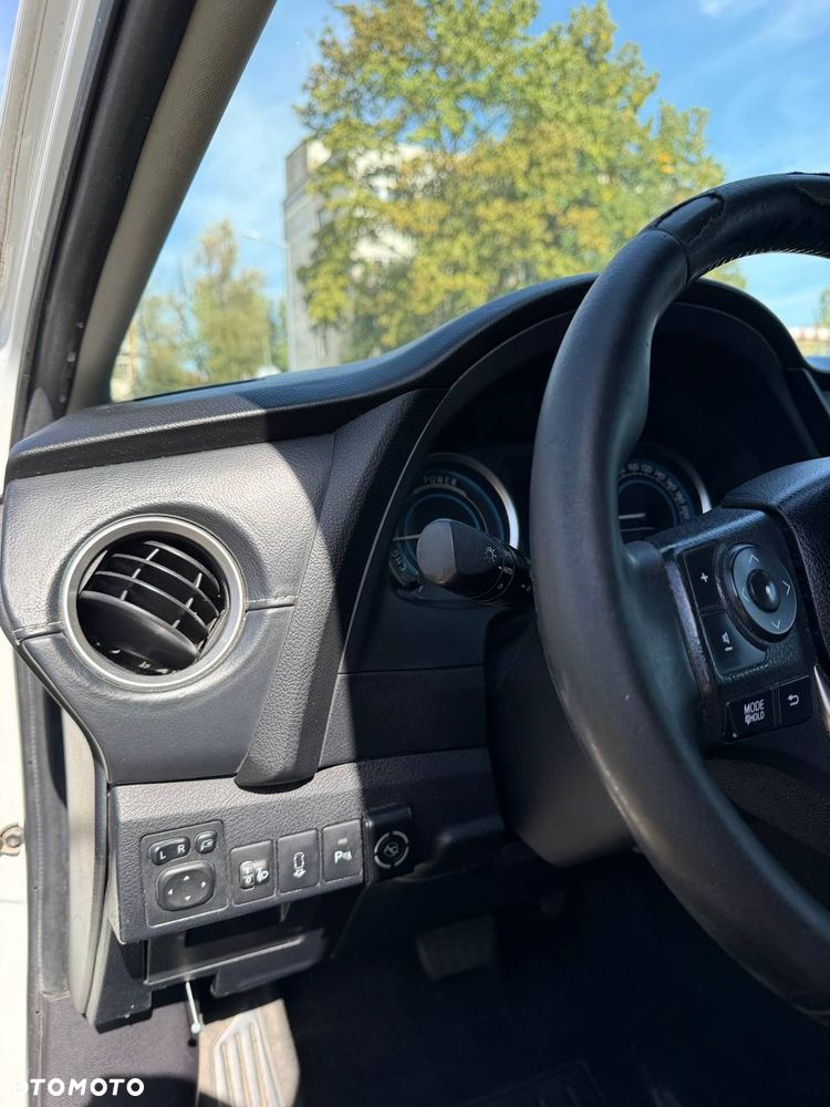 Toyota Auris - 17