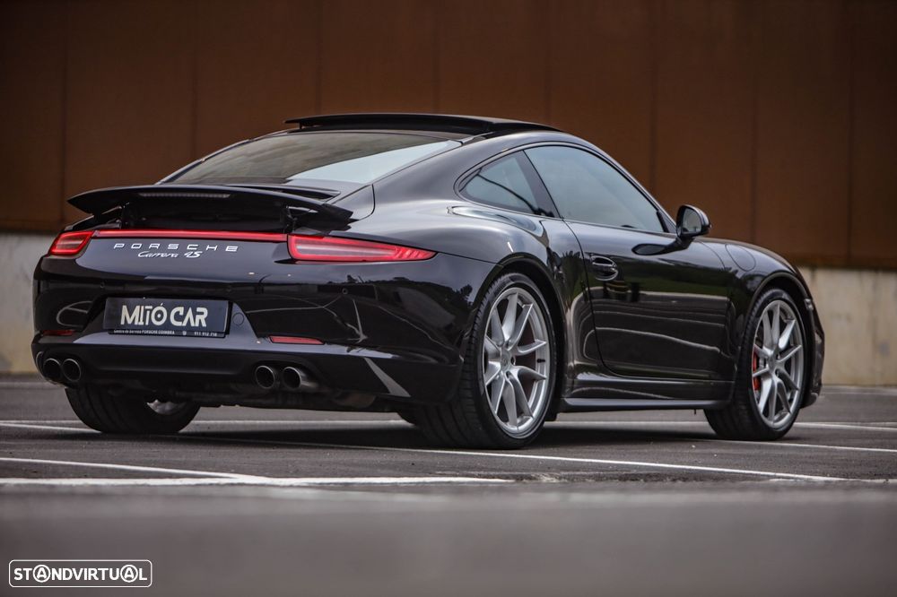 Porsche 911 (991) Carrera 4S PDK - 33