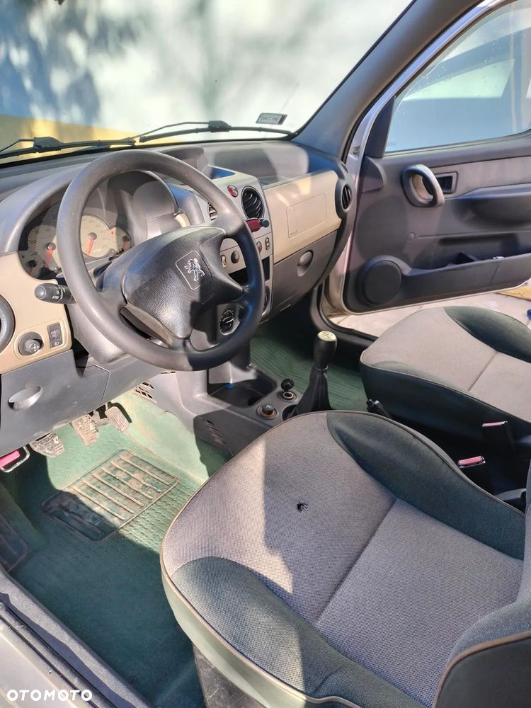 Peugeot Partner 1.6 HDI Trendy - 22
