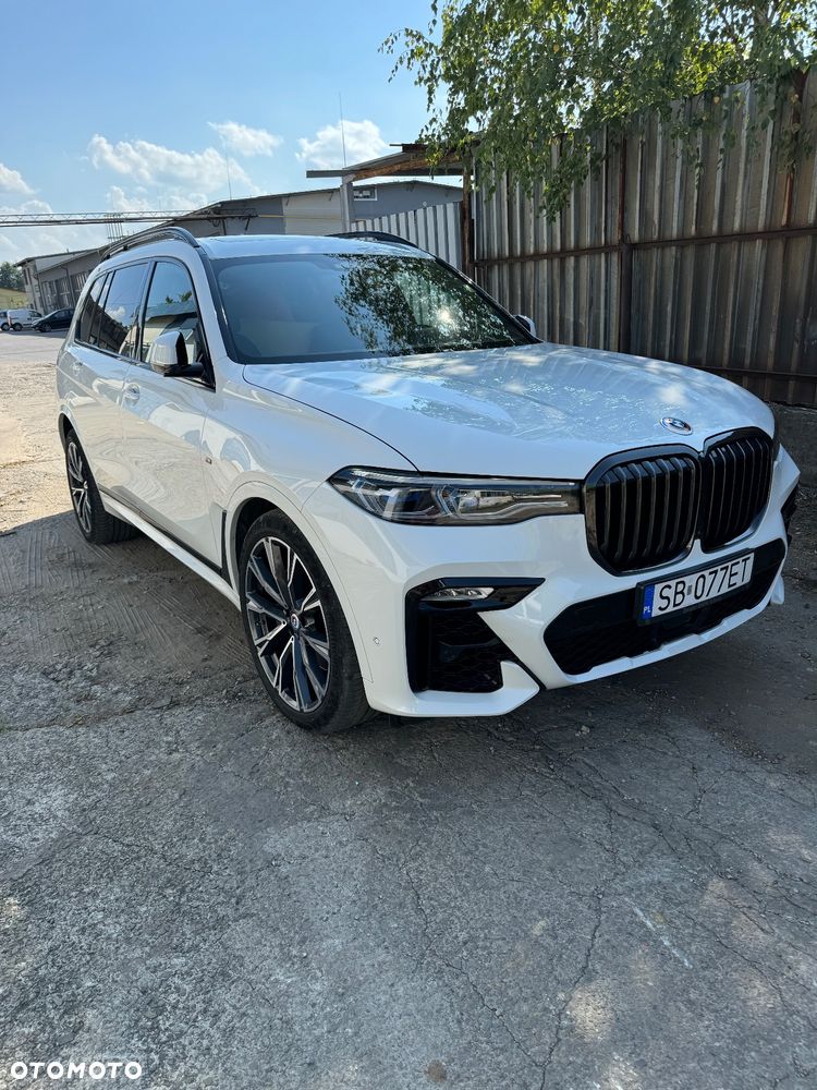 BMW X7 - 12