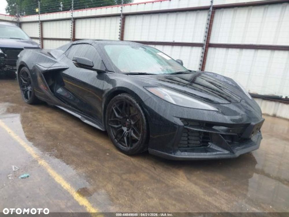 Chevrolet Corvette - 7