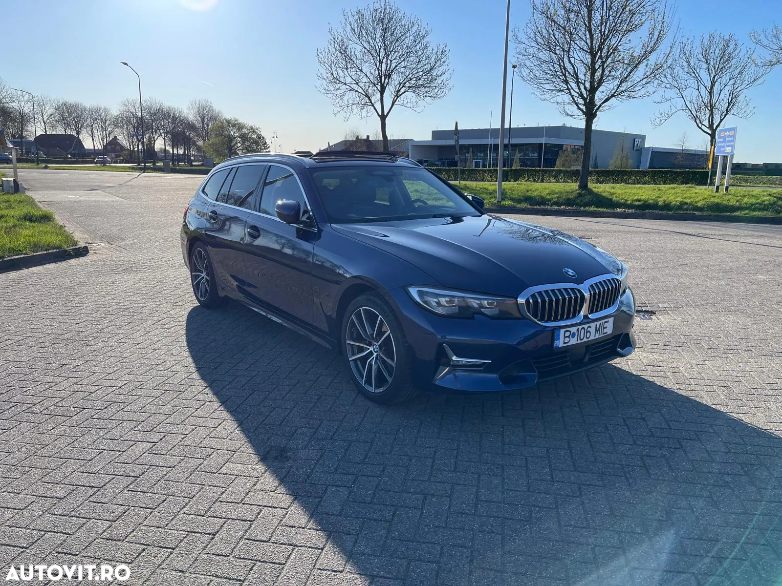 BMW Seria 3 320d xDrive AT - 31