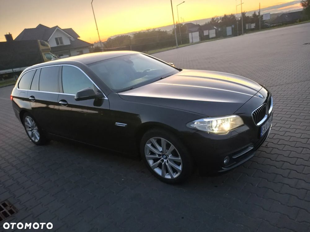 BMW Seria 5 520d xDrive - 1