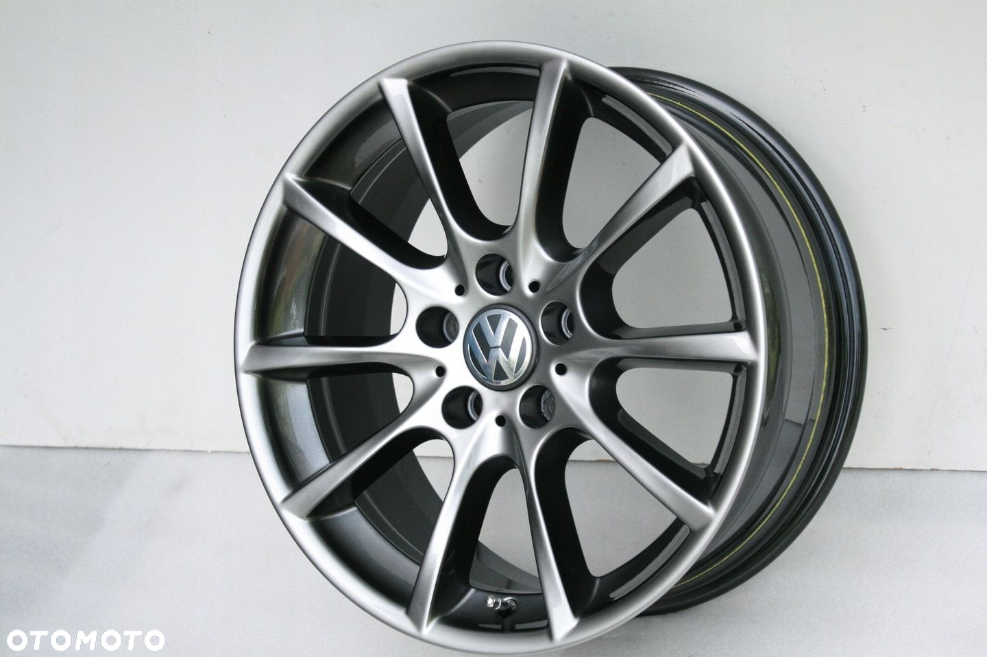 FELGI VW T5 T6 T6.1 TRANSPORTER CRAFTER AMAROK 18 ORYGINALNE - 6