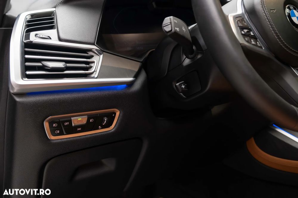 BMW X7 2022 — imagine 27