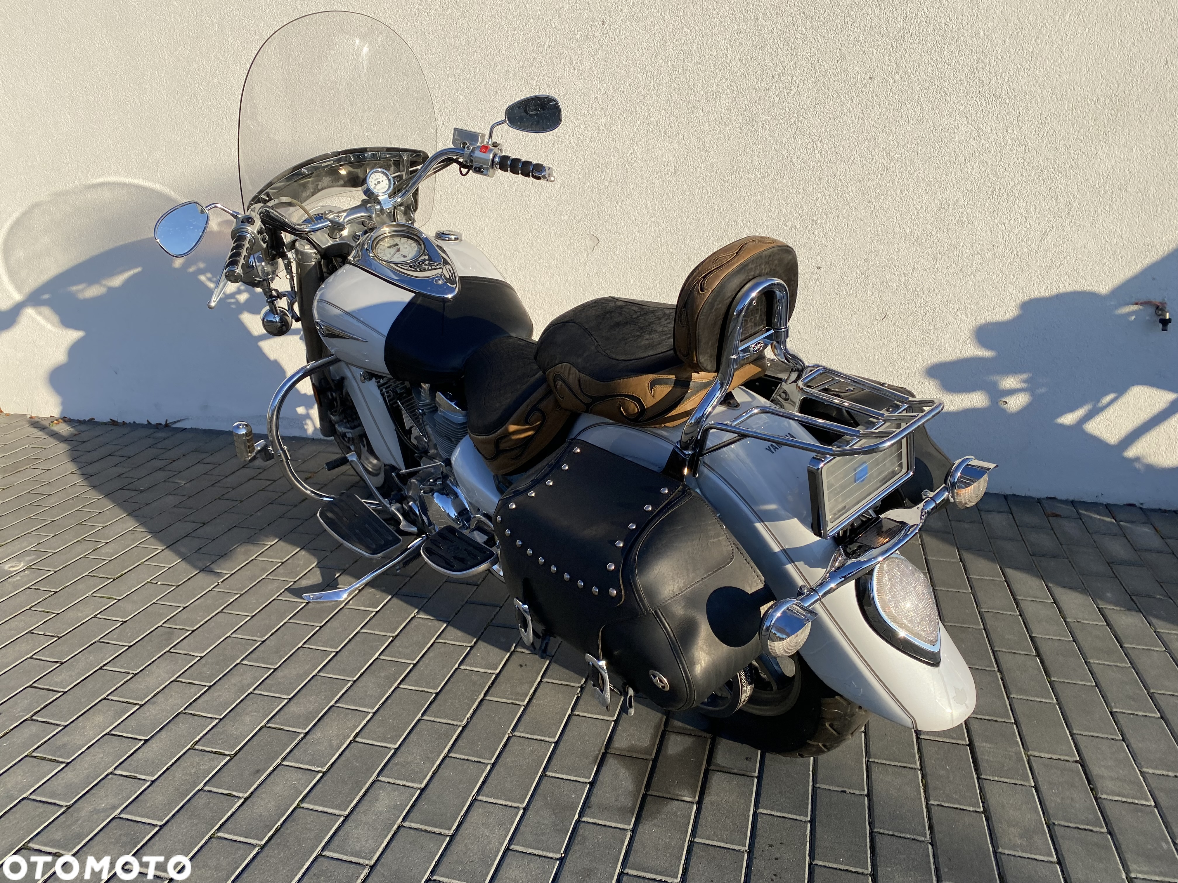 Yamaha Road Star - 10