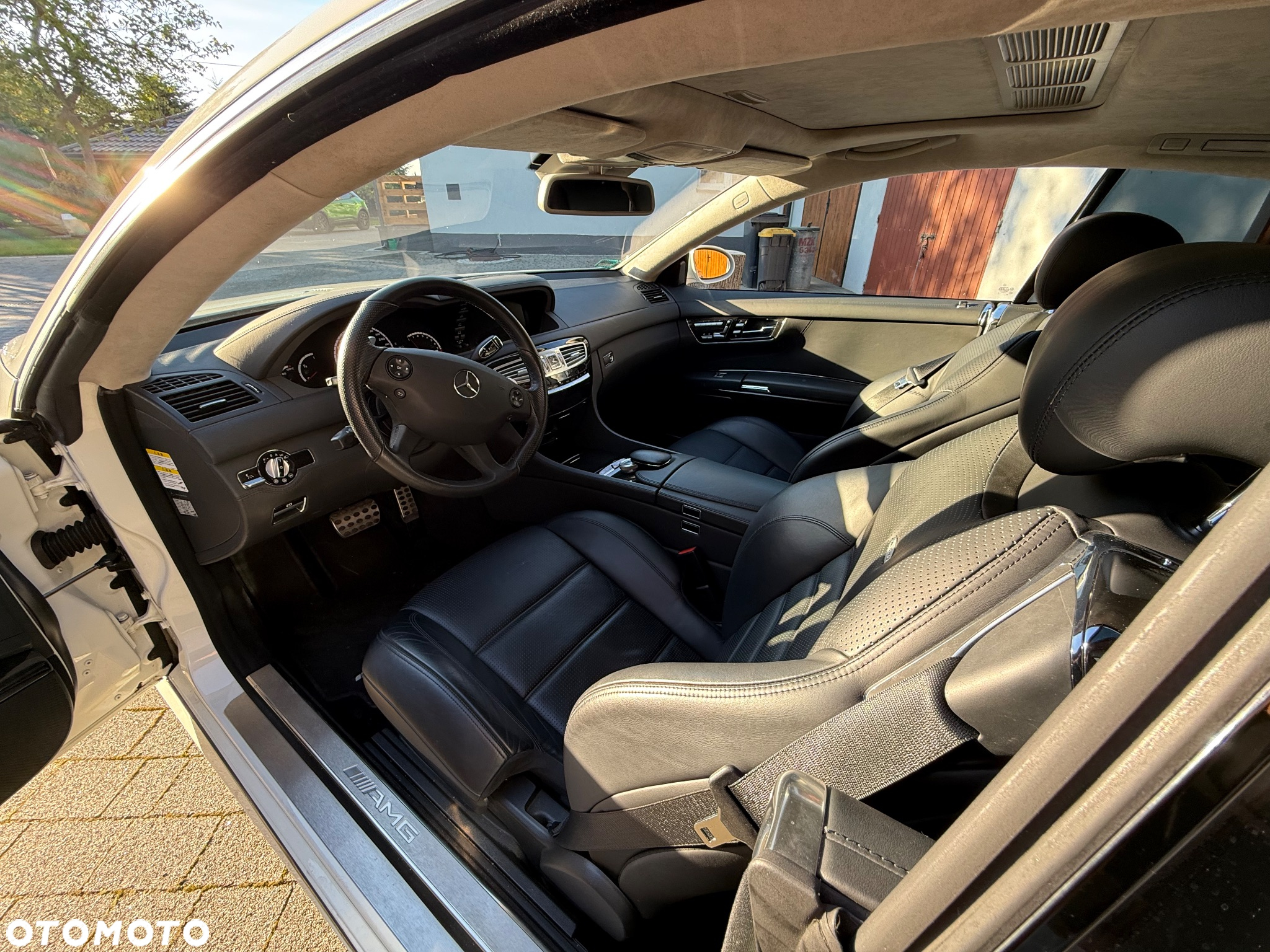 Mercedes-Benz CL 63 AMG 7G-TRONIC - 12