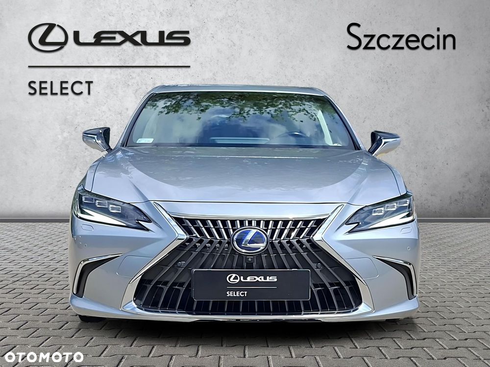 Lexus ES 300h Prestige - 8